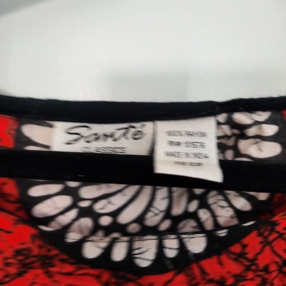 5/$30 Bohemian Print Caftan Style Tunic Top - Picture 3 of 5